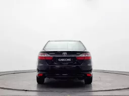 Toyota Camry 2.5 V 2015 Hitam 3