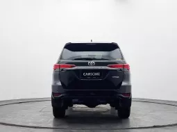 Toyota Fortuner 2.4 VRZ AT 3