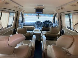 HYUNDAI H-1 ROYALE DIESEL AT COKLAT 2018 MPV TERTINGGI HARGA DISKON TERBAIK!! 14