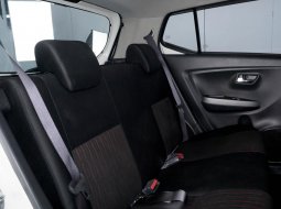 Daihatsu Ayla 1.2L R MT DLX 2018 Putih 6