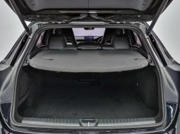 Jual mobil Mercedes-Benz GLA 200 2018 4