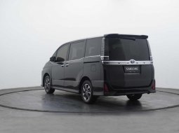 Toyota Voxy 2.0 A/T 2019 15