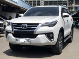 Toyota Fortuner 2.4 VRZ AT 2017  DISKON GEDE-GEDEAN!! 2