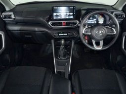 Toyota Raize 1.0T GR Sport AT 2021 4