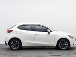 Mazda 2 R 2017 8