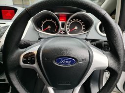 Ford Fiesta Hatchback 3