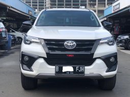 TOYOTA FORTUNER VRZ TRD AT PUTIH 2019 BEST PRICE!! 1