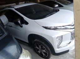 JUAL Mitsubishi Xpander Cross Premium Package AT 2020 3