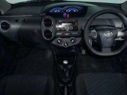 Toyota Etios Valco G MT 2016 4