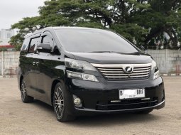 Toyota Vellfire ZG Premium Sound 2010 Hitam 2