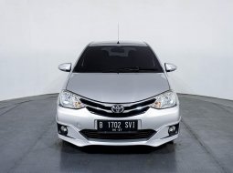 Toyota Etios 2016 Silver