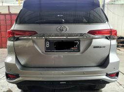 Toyota Fortuner VRZ TRD 2.4 Diesel AT ( Matic ) 2019 Silver Km 42rban Kick Sensor 6