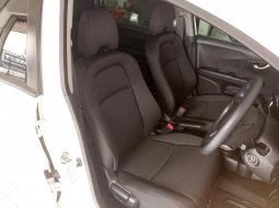 CASH MURAH Honda BR-V E CVT 2017 Putih 8