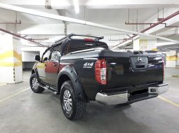 NISSAN NAVARA SPORTS 4x4 AT 2012 HITAM 2