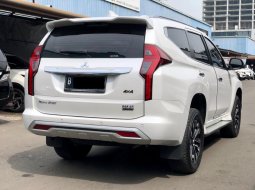 Mitsubishi Pajero Sport Dakar 4x4 AT 2021 Putih 6