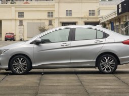 [TDP 5 JT] Honda City E CVT 2019 Sedan 3