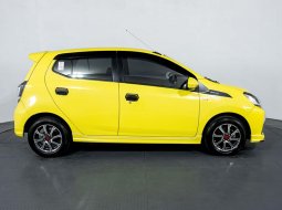 Daihatsu Ayla 1.2 R Deluxe AT 2021 Kuning 3