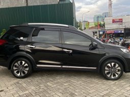 [DP 6 JT] Honda BR-V E MT 2019 Hitam 2