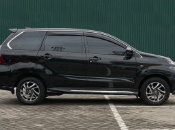 [DP 19 Juta] Toyota Avanza Veloz AT Tahun 2021 Hitam Metalik 3