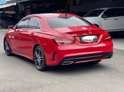 Mercedes-Benz CLA 200 AMG Line 2018 KM LOW 6