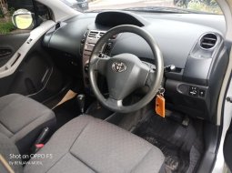 Dijual toyota yaris type E automatic,  th 2009 2