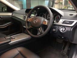 Mercedes-Benz E-Class E 200 2016 KM LOW 8