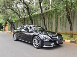 MB c300 coupe AMG line 2016 1