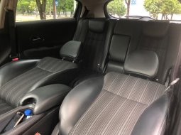 Honda HR-V 1.5L E CVT 2017 KM LOW 10