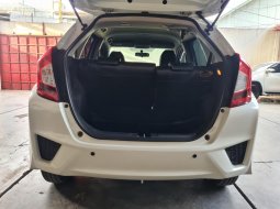 Honda Jazz RS AT ( Matic ) 2015 Putih Km Low 66rban Siap Pakai 11