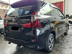 Toyota Avanza Veloz 1.5 MT ( Manual ) 2017 Hitam Km Low 123rban Siap Pakai 5
