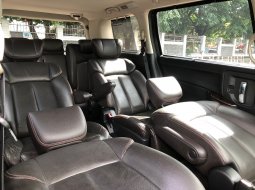 Nissan Elgrand 3.5 Highway Star 2013 Hitam 9