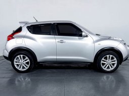 JUAL Nissan Juke RX AT 2014 Silver 5