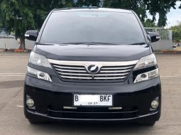 TOYOTA VELLFIRE ZG PREMIUM SOUND AT HITAM 2010 HARGA TERBAIK!!