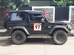 Jual katana jimny 4x4.tahun 1990.mesin halus 9