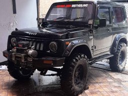 Jual katana jimny 4x4.tahun 1990.mesin halus 10