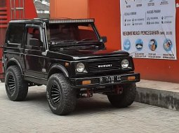 Suzuki Jimny katana hitam mulus 4