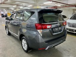 Toyota Kijang Innova V Luxury 2018 5