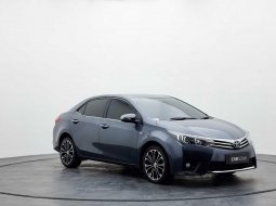  2015 Toyota COROLLA ALTIS V 1.8 1