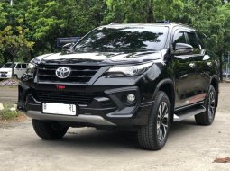 Toyota Fortuner VRZ TRD AT 2017 Harga Special 3