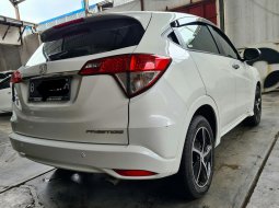 Honda HRV Prestige 1.8 AT ( Matic ) 2021 Putih Km low 20rban Siap Pakai 5