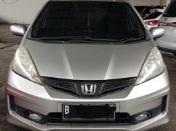 Honda Jazz RS A/T ( Matic ) 2012 Silver Mulus Siap Pakai Good Condition Terima BBN an Pembeli