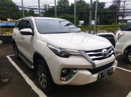 Toyota Fortuner 2.4 VRZ AT 2020 1