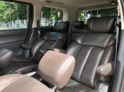 Nissan Elgrand Highway Star 2013 Hitam 8