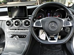 Mercedes-Benz C-Class C 300 AMG Line 2018 Kilometer Antik Asli 8