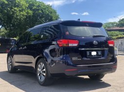 Kia Grand Sedona Ultimate 2017 Biru 6