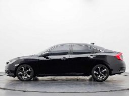 Honda Civic 1.5L Turbo 2018 10