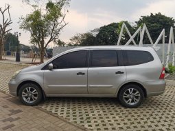 Jual mobil Nissan Grand Livina 2009 , Kota Depok, Jawa Barat 8