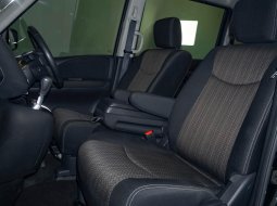 Nissan Serena Highway Star 2012 7