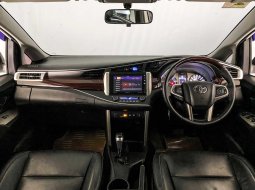 Toyota Venturer 2.4 Q A/T Diesel 2017 16