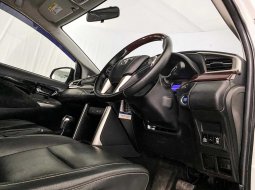 Toyota Venturer 2.4 Q A/T Diesel 2017 17